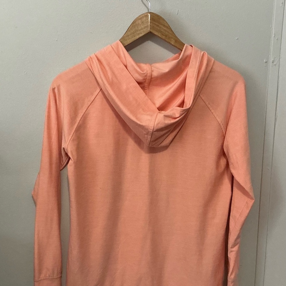 Runway Peach Hoodie pocket thumb holes size large - Picture 3 of 14